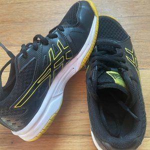 Asics Kids boys running shoes sneakers size 2.5